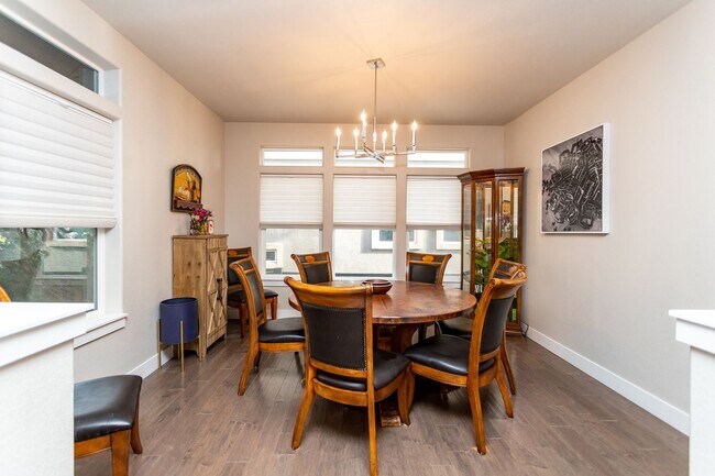 Building Photo - 11560 Spectacular Bid Cir