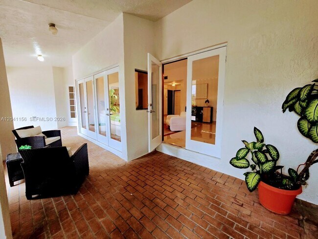 Building Photo - 15630 SW 46th Terrace