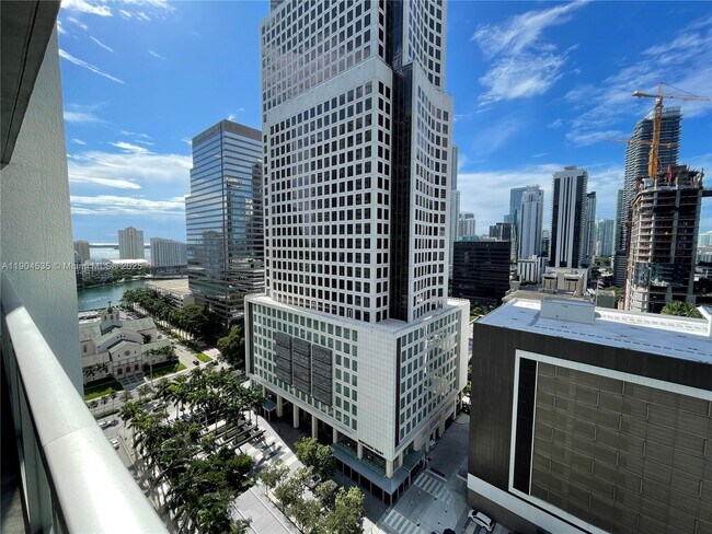 Building Photo - 55 SE 6th St