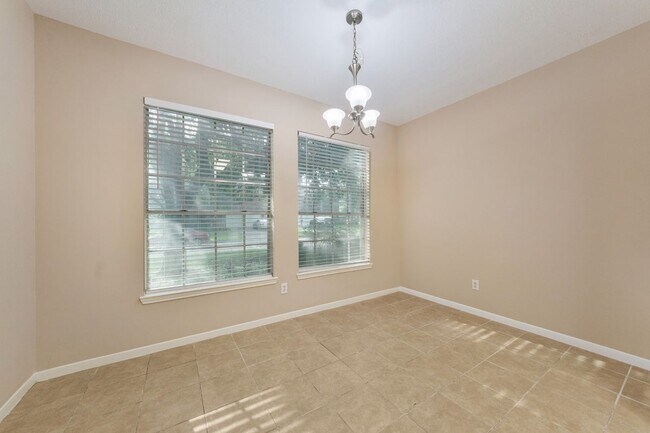 Building Photo - 9107 Baber Dr