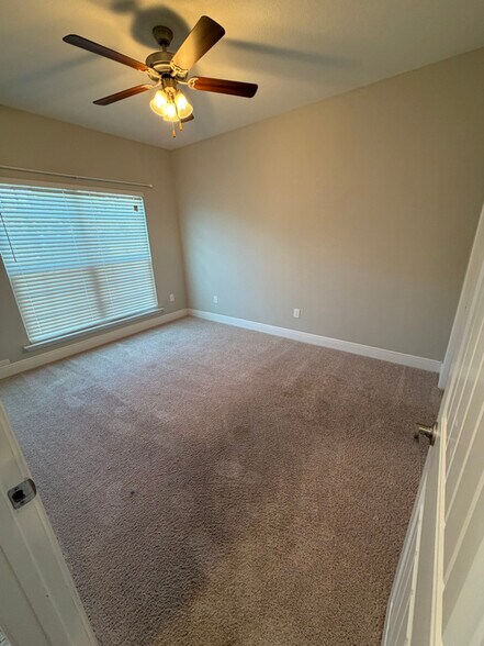 Building Photo - 8465 Crissy Ln