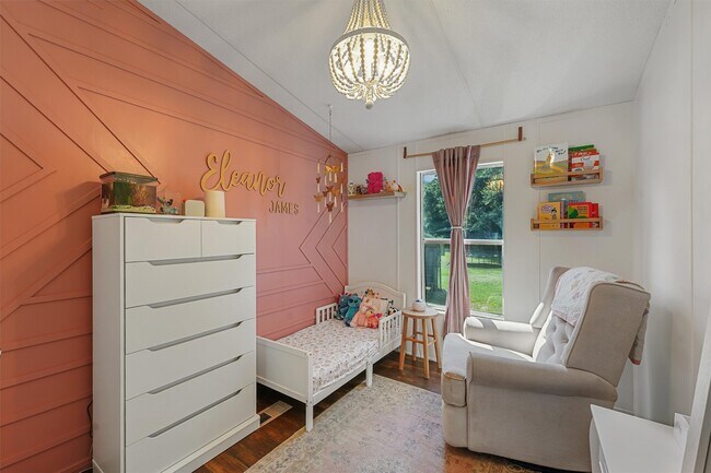 Building Photo - 106 County Road 3755