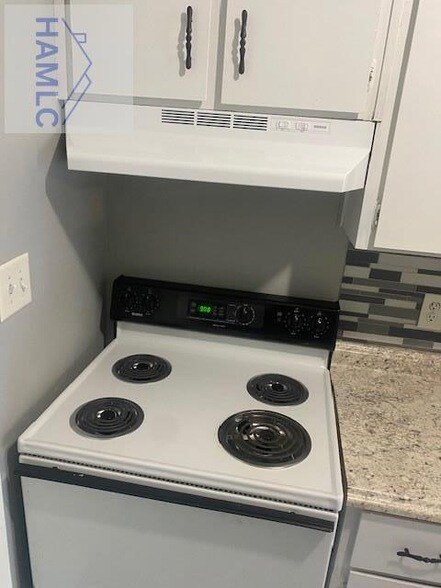 Building Photo - 116 Mattie St