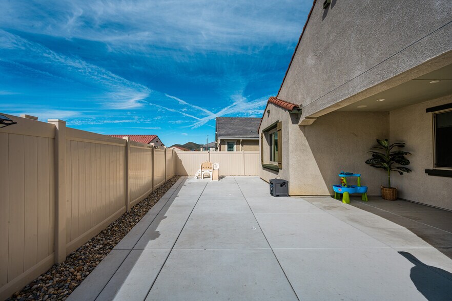 Building Photo - 29807 Pumpwood Ct