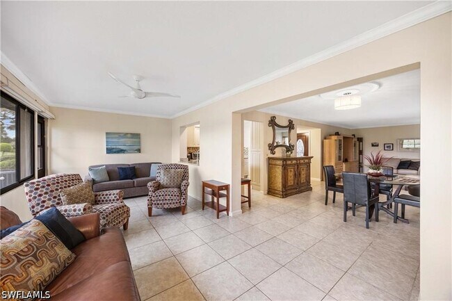 Building Photo - 3195 Boca Ciega Dr