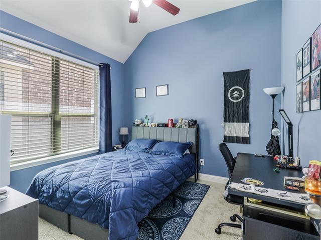 Building Photo - 708 Sandbox Dr