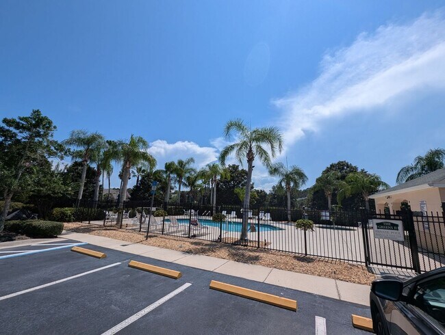 Building Photo - Located in St Augustine Shores, this 2 bed...