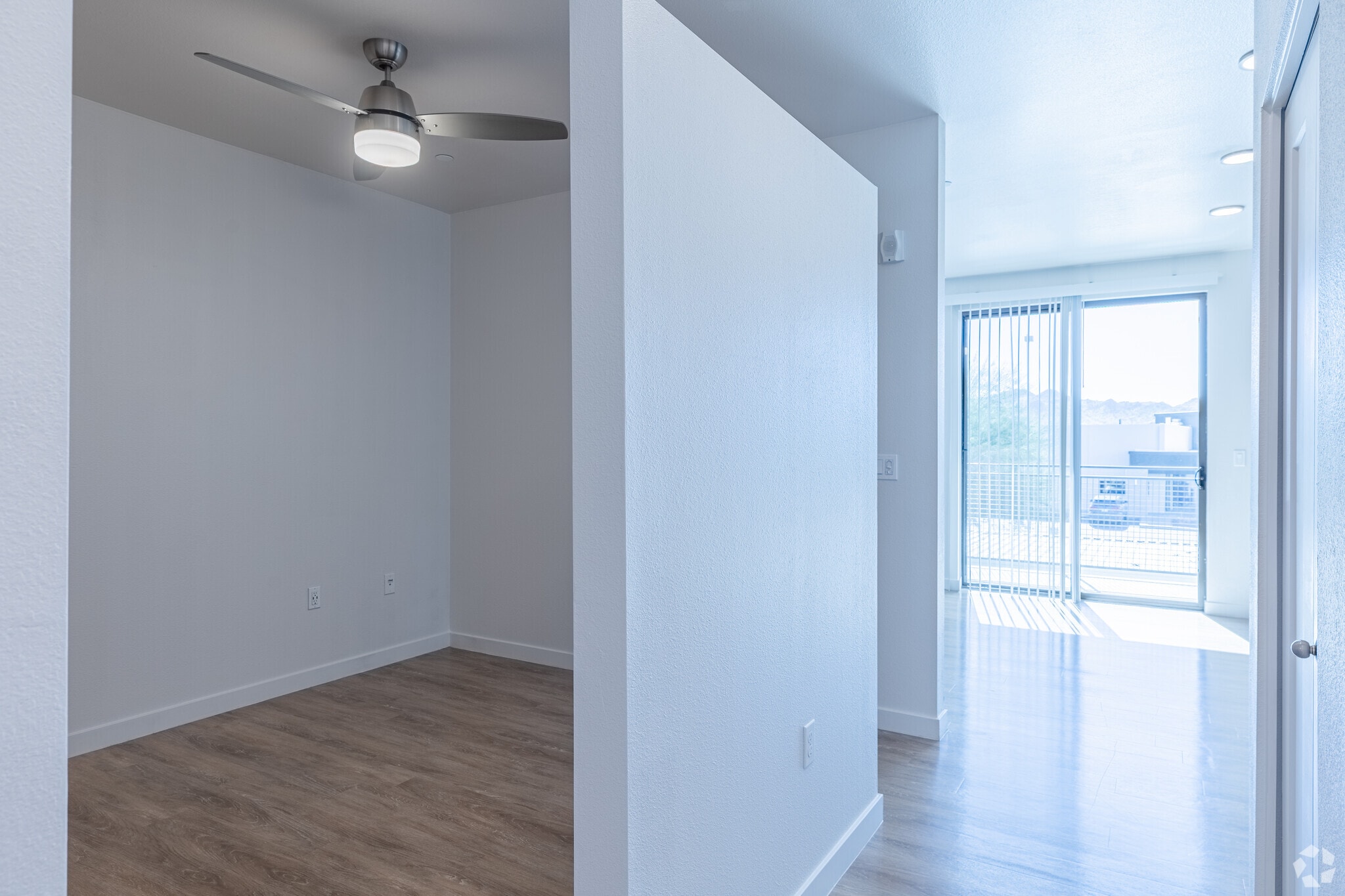 Studio-530SF-Echo-Bedroom - View 32