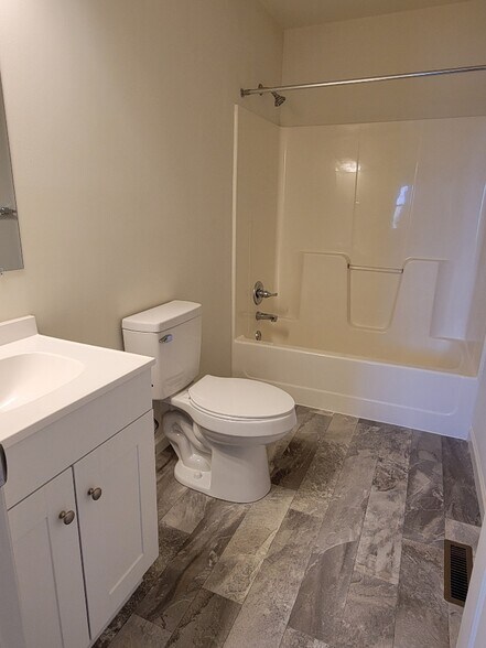 Building Photo - 1112 Fredrick Blvd