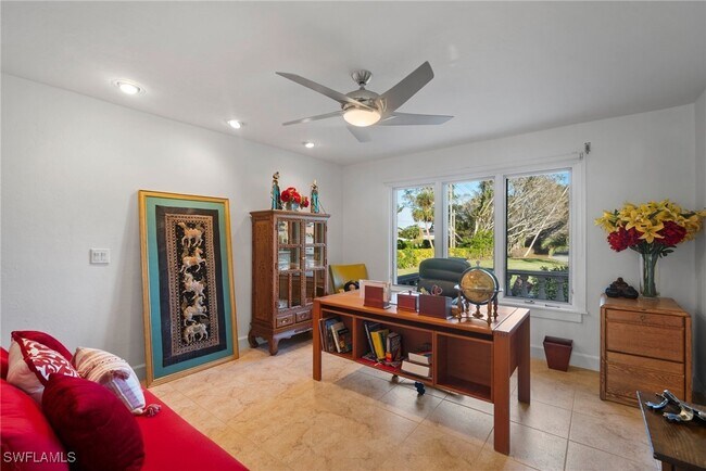 Building Photo - 319 Pirates Bight