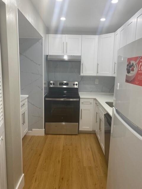 Building Photo - 5881 NW 16th Pl