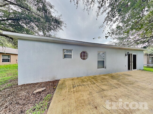 Building Photo - 649 Doe Cove Pl