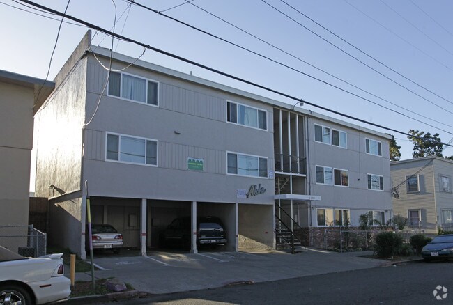 Building Photo - Aloha