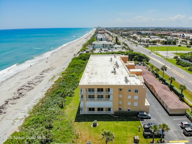 Building Photo - 1851 Jimmy Buffett Mem Hwy