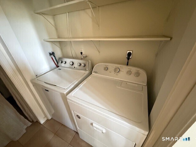 Building Photo - 500 Nonnewaug Rd