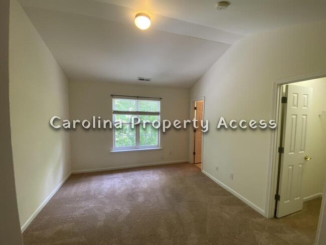 Building Photo - 6016 Osprey Cove Dr