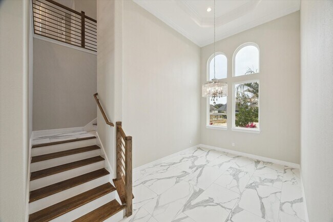 Building Photo - 602 Appia Dr