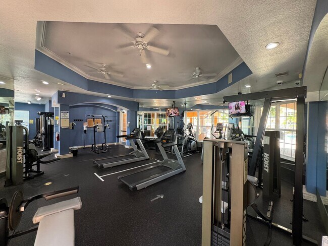 Building Photo - Cypress Fairways 1 Bedroom 1 Bath