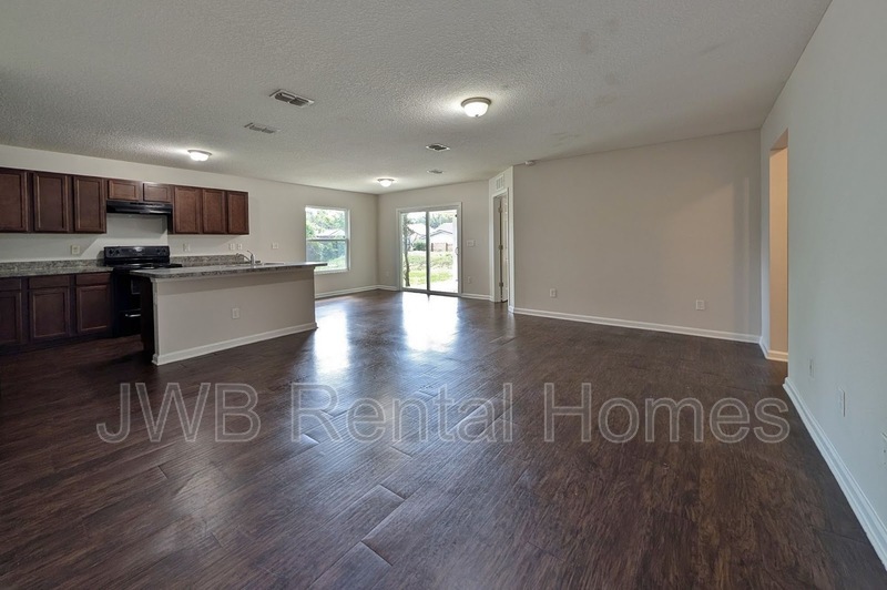 Building Photo - 4736 Lenox Ave