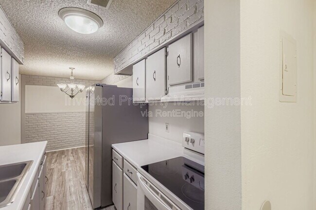 Building Photo - 7755 E Quincy Ave