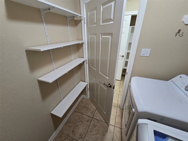 Building Photo - 24710 Tribeca Ln