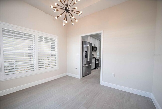 Building Photo - 4995 NE 125th Lp