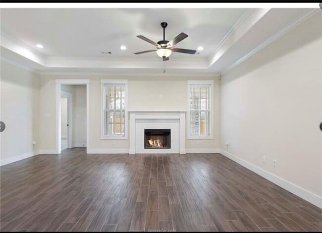 Building Photo - 4002 Heru Ct