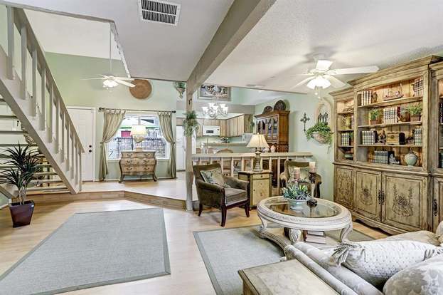 Building Photo - 12975 Wirevine Ln