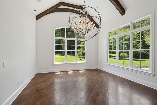 Building Photo - 3 Crooked Stick Ln