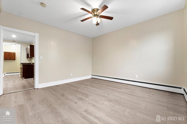 Building Photo - 446 Baker Pl