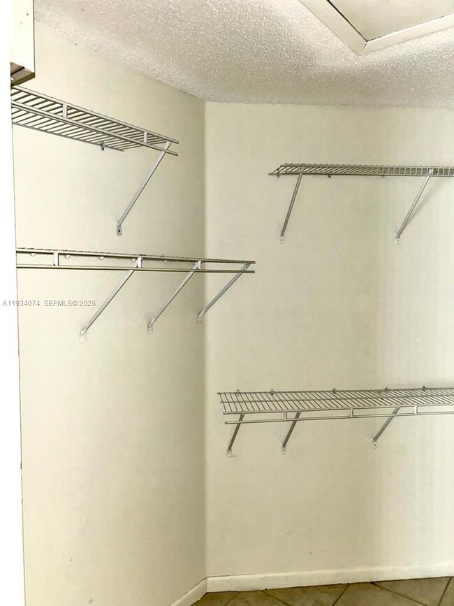 Building Photo - 4779 NW 5th Ct