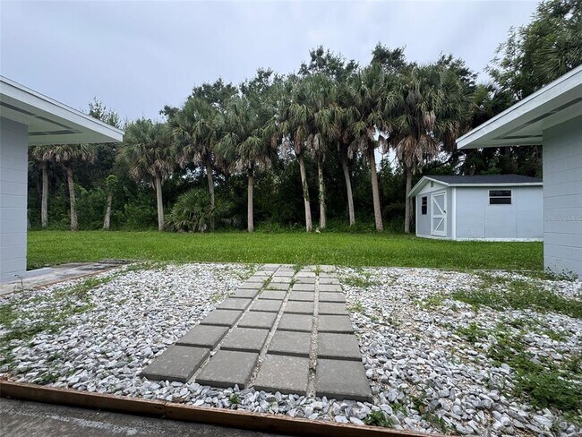 Building Photo - 116 Myakka Dr