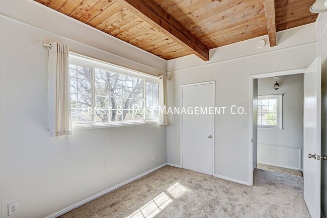 Building Photo - 6533 E Monlaco Rd