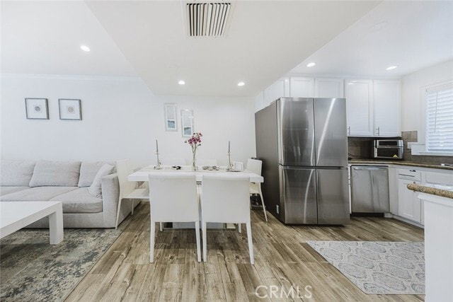 Building Photo - 6667 Wilbur Ave