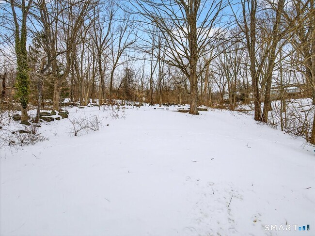 Building Photo - 91 Jewett St