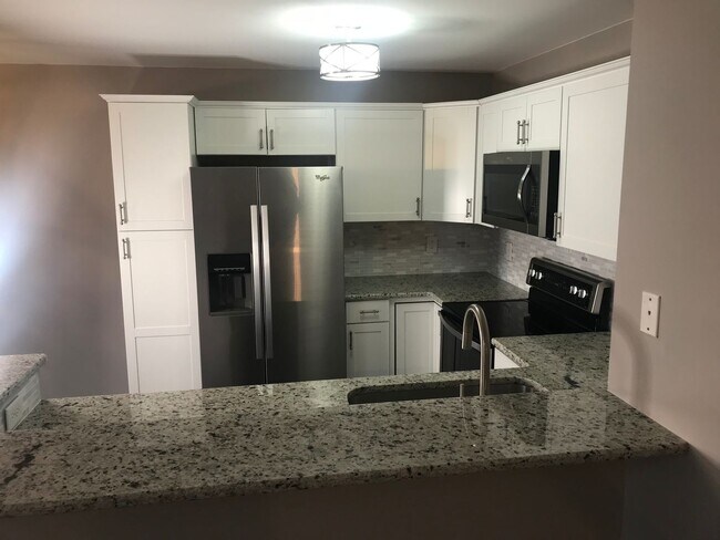 Building Photo - COMING SOON! Charming 2-Bed Home in Commerce –Great schools & Community Pool Access!