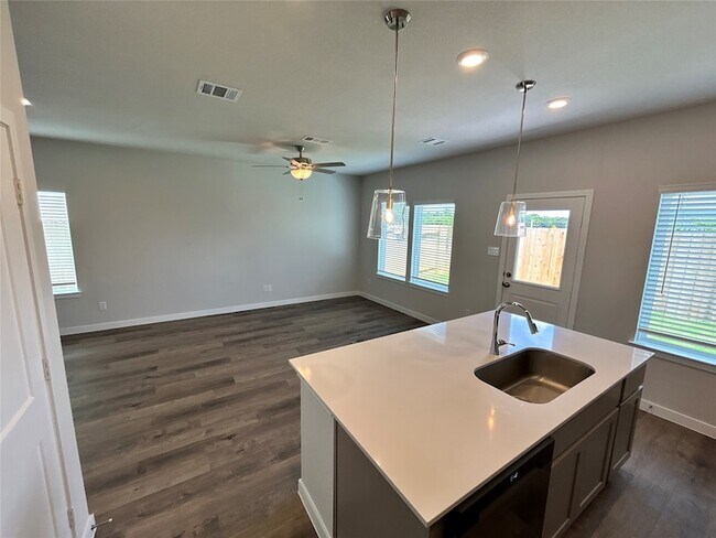 Building Photo - 3327 Young Clover Wy