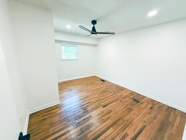 Building Photo - Home for Rent in Benton!