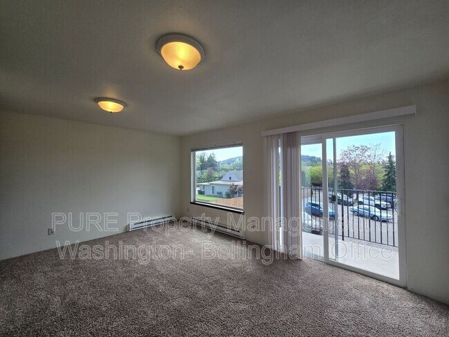 Building Photo - 1252 Nevada St