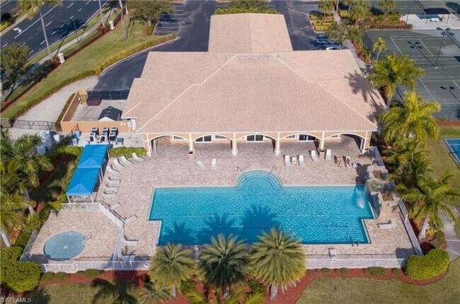 Building Photo - 13841 Lake Mahogany Blvd