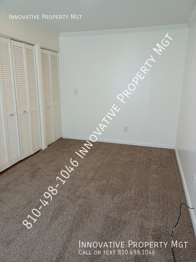 Building Photo - 1121 W Buder Ave