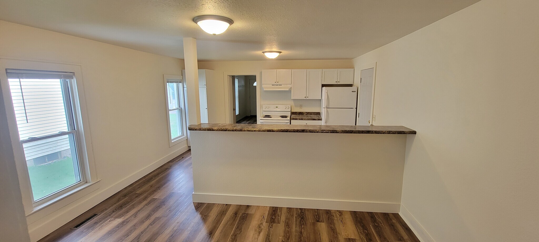 Building Photo - 121 Broadway St