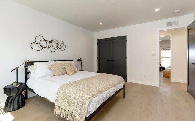 Building Photo - **3900 Paseo De Las Tortugas Torrance** Spacious 4 bedroom 3 bath with beautiful view!