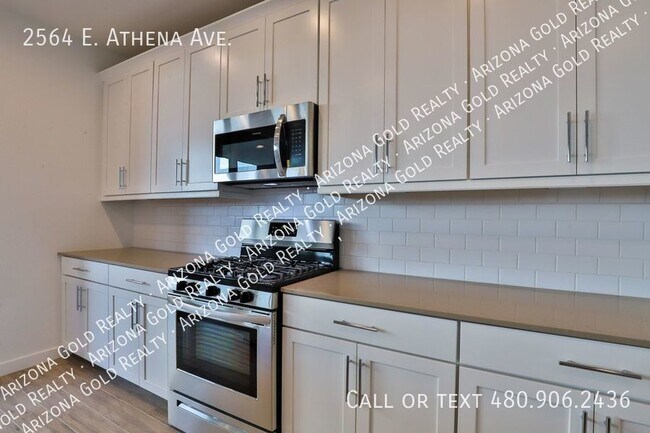 Building Photo - 2564 E Athena Ave