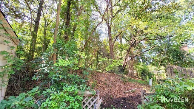 Building Photo - 1313 Dylan Heath Ct