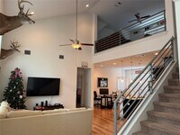 Building Photo - 7206 Tybalt St