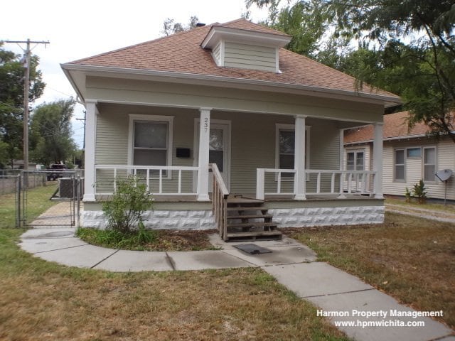 Primary Photo - 237 S Sedgwick-