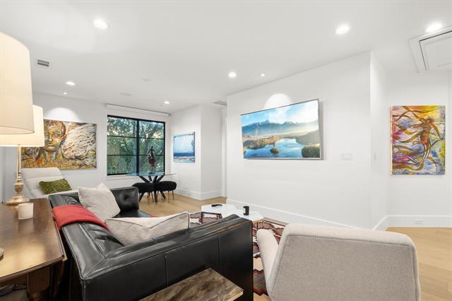 Building Photo - 3771 Almazan Dr