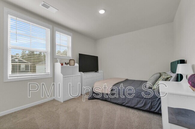 Building Photo - 1110 Silverbend Trl