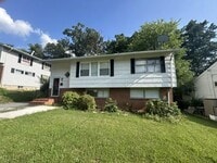 Building Photo - 328 W Edmonston Dr